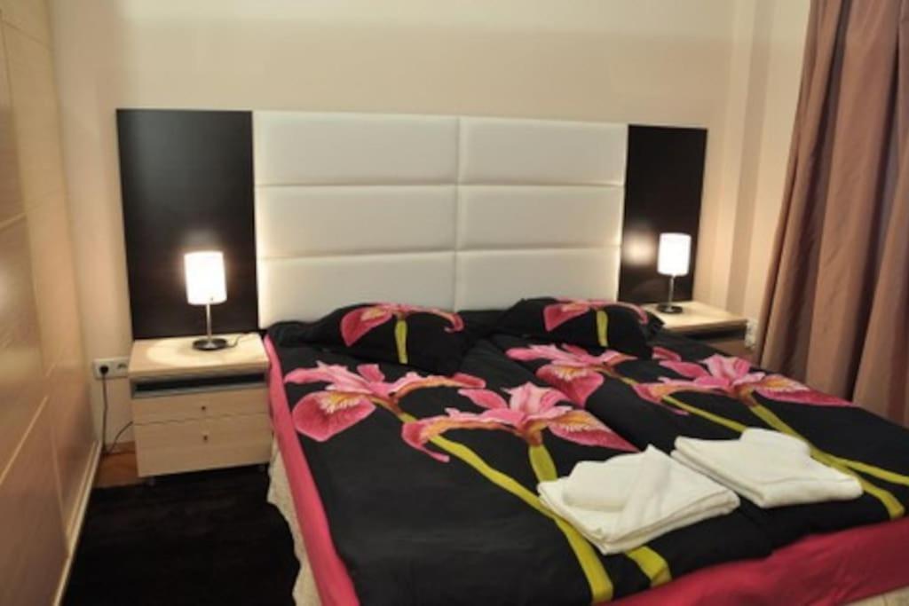 Alegra Apartment In Sofia Downtown Luaran gambar