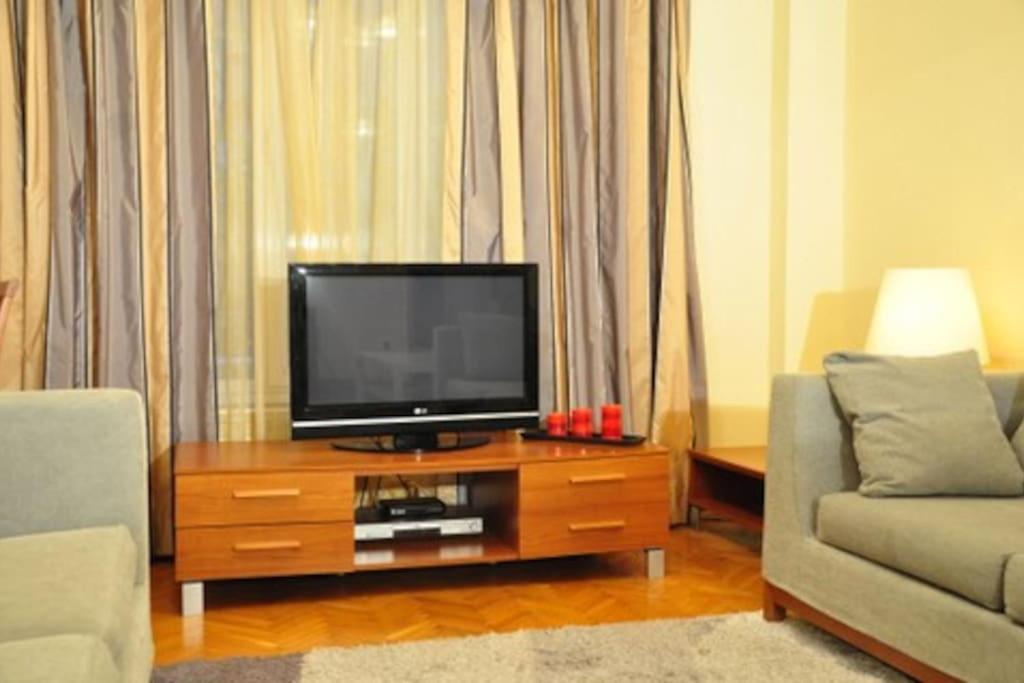 Alegra Apartment In Sofia Downtown Luaran gambar